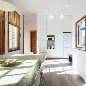 https://live-la-laguna-center.tenerifehoteles.net