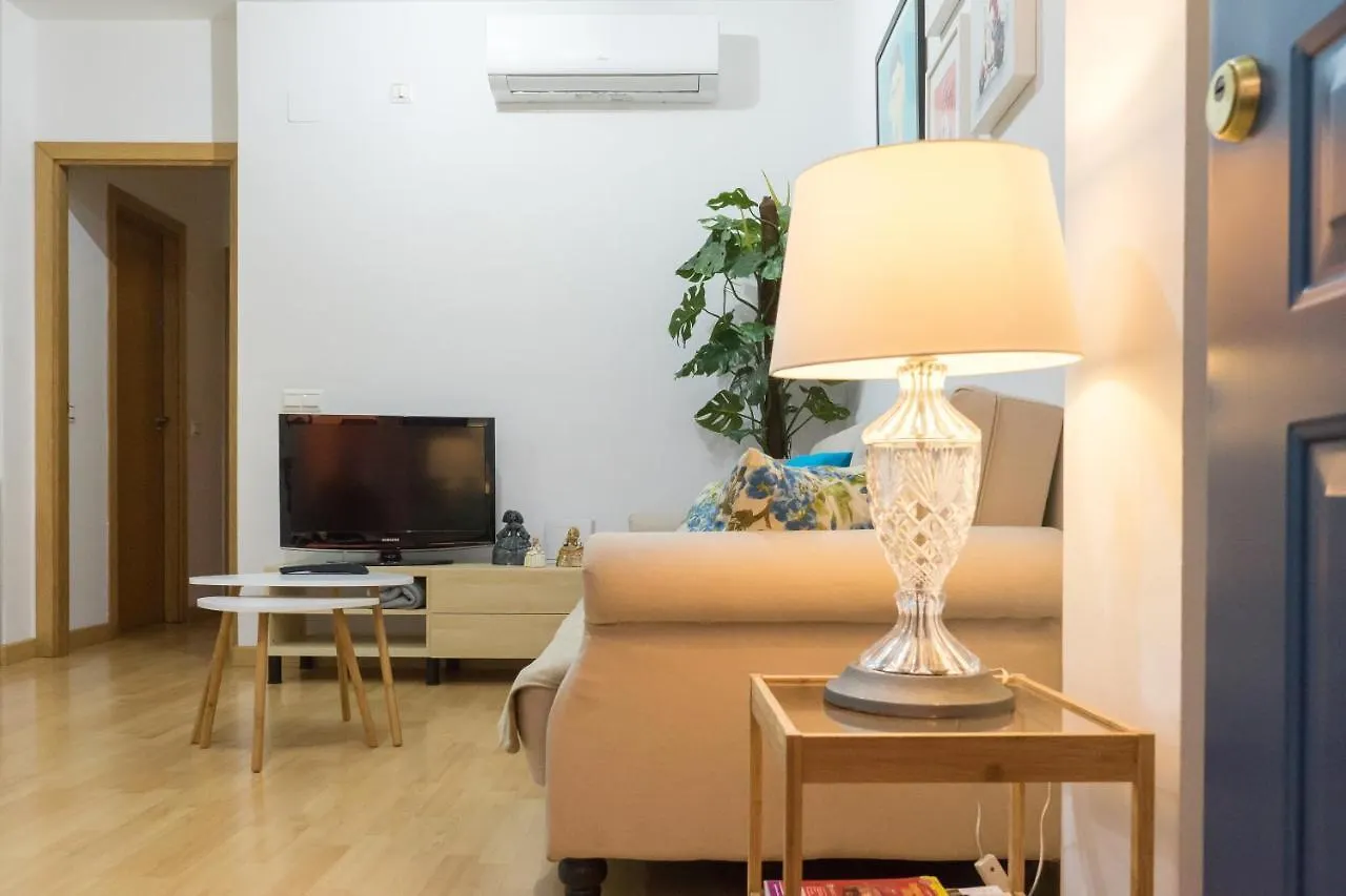 Two Rooms La Basilica Malaga Apartment